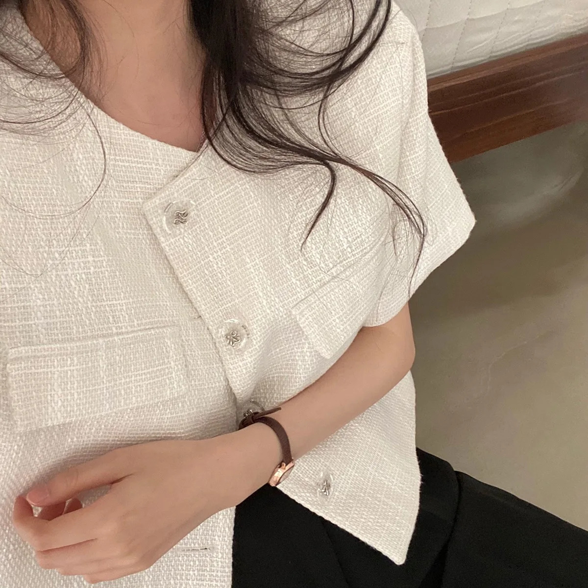 Womens high elegant Tweed Guardian Short Coat Pocket Single Breasted Jacket Short-sleeved Loise Outwear summer 240812