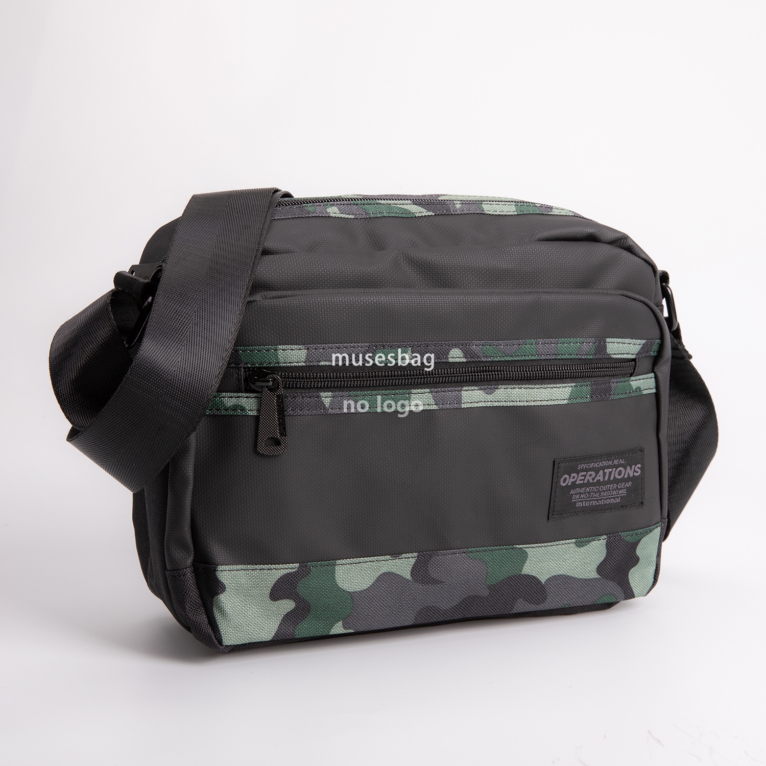 Men's bag shoulder bag crossbody bag Canvas casual student messenger bag Camouflage contrast crossbody bag Rain trend bag