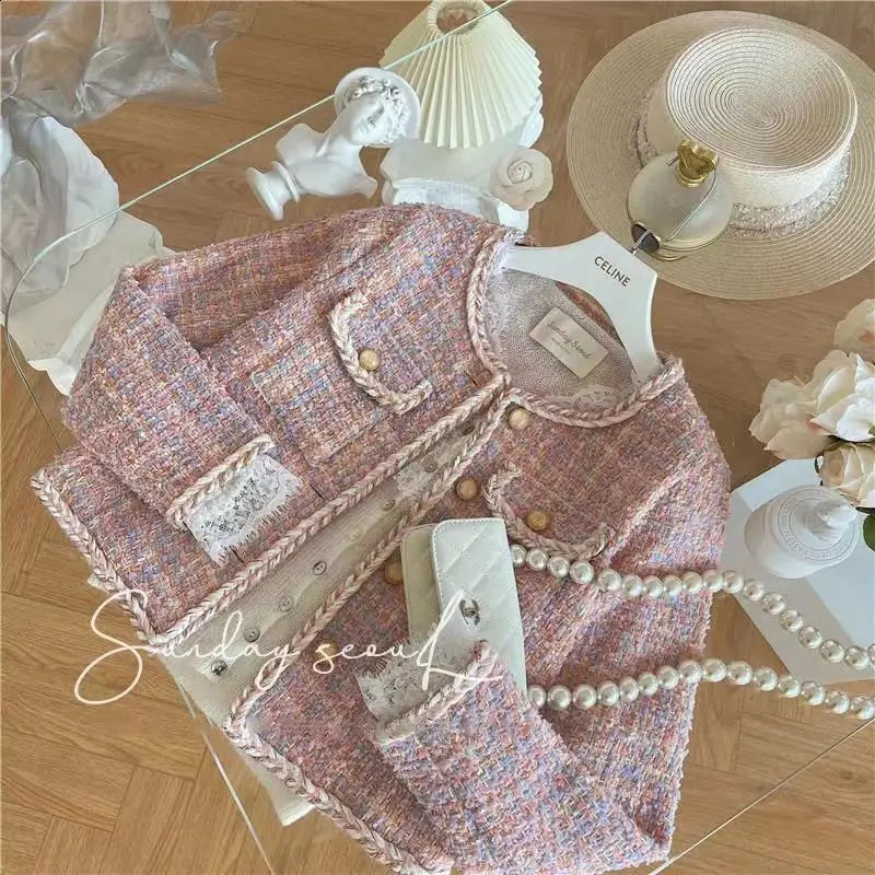 Women Autumn Winter Small Fragrant Loose Coat Female Short Tweed Jackets Ladies Korean Thicken Warm Overcoats Q210 240812