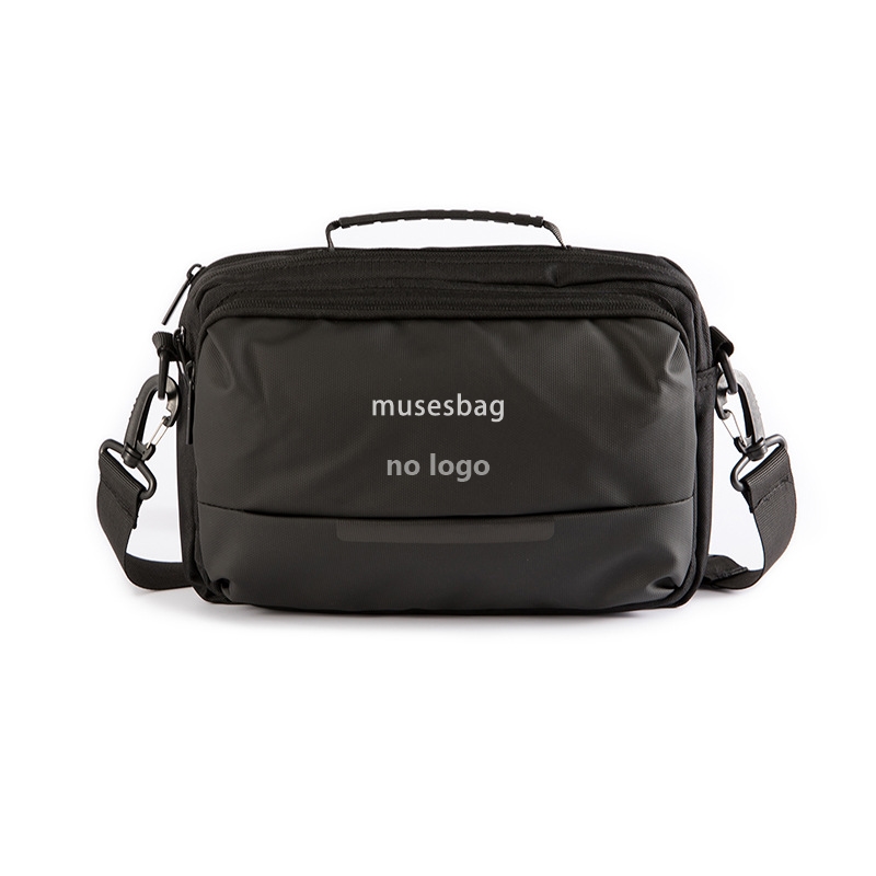 Japanese simple shoulder bag Men's casual cross-body bag Waterproof trend camera bag Business messenger bag Chest bag