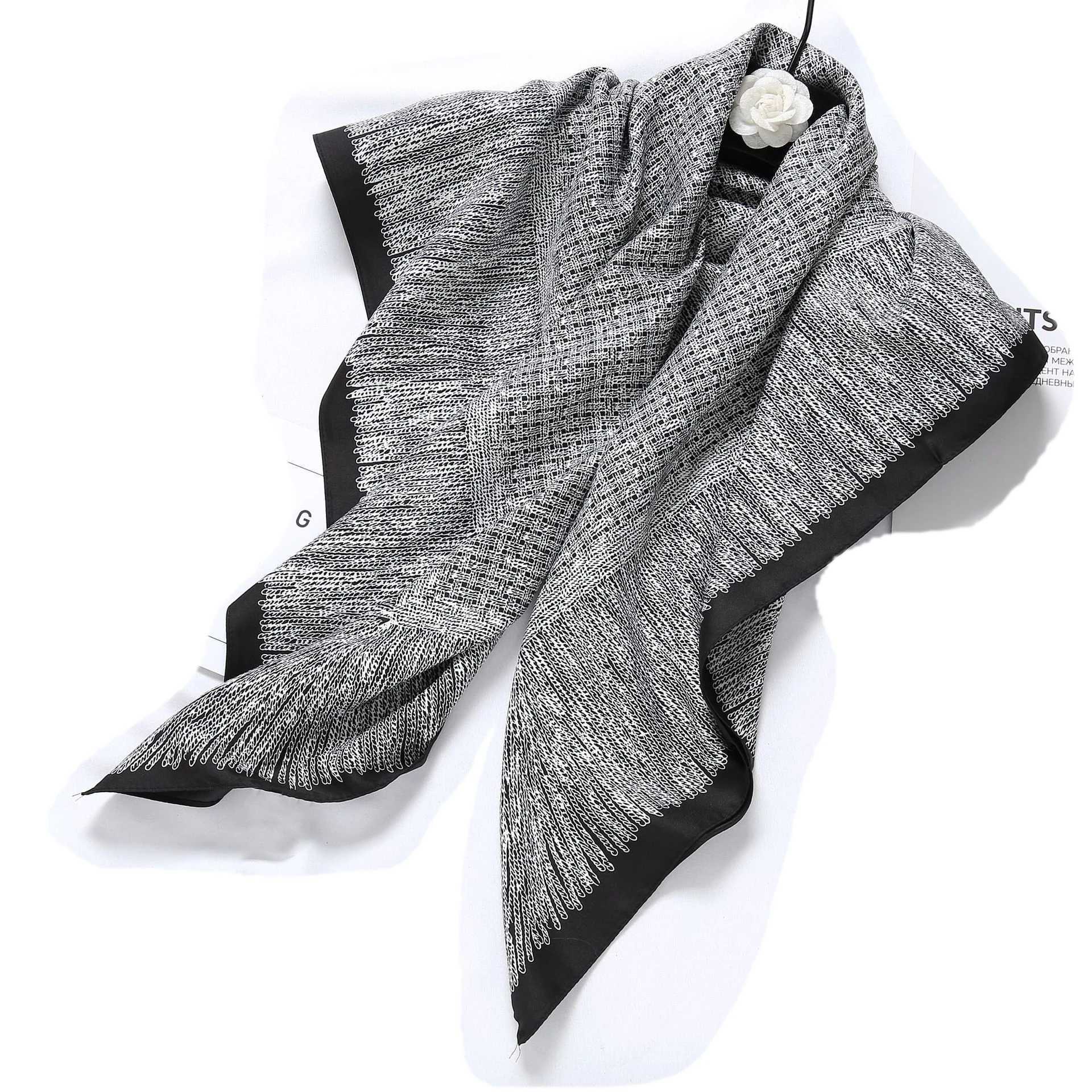 New Fashion Womens Satin Square Scarf 90 * 90cm Womens Neck Hair Tie Strap Bag Knitted Soft Collar Headscarf W240810