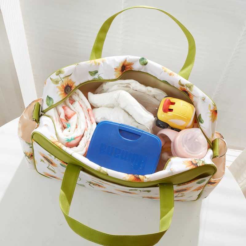 Baby urine bag waterproof mummy backpack large capacity messenger travel bag multifunctional pregnant baby stroller bag W240812
