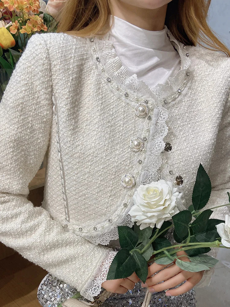 Dabuwawa Tweed Winter Coat Women Edible Tree Fungus Lace Rivet Short Jacket Light Weight Fancy Suiting Christmas DM1COT015 240812