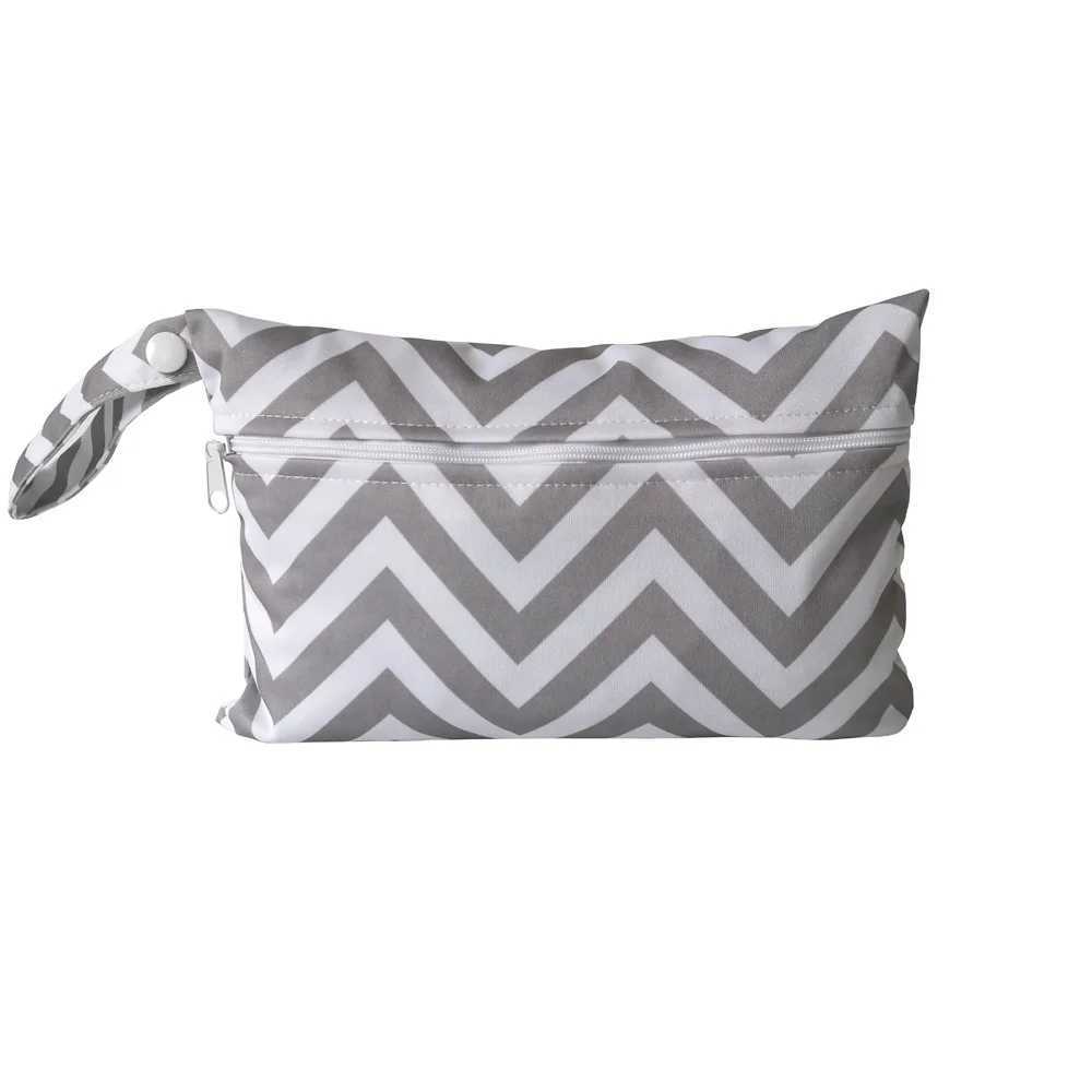 35 new pattern sizes 15 * 22.5CM washable and reusable cloth diaper small bag waterproof swimming sports travel handbag W240812