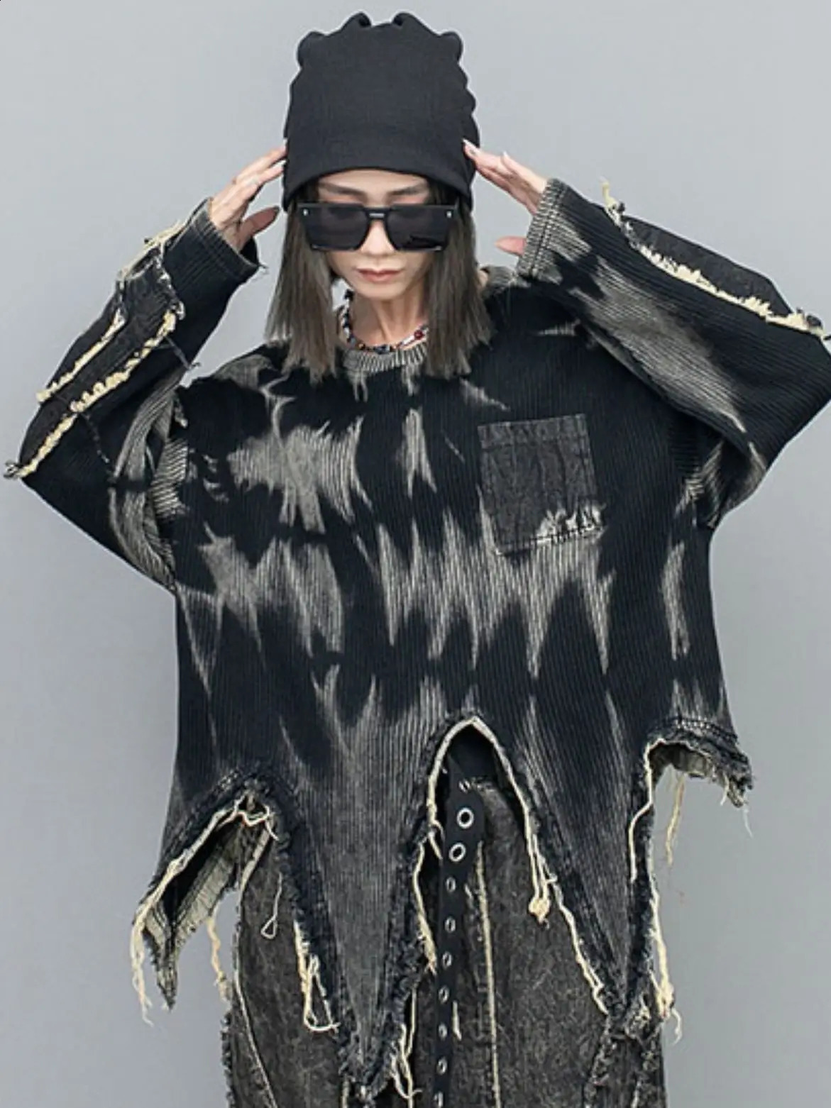 Woman Autumn Personality Vintage Distressed Tie-dye Denim Irregular Long Sleeve Knit Patchwork Streetwear Sweater O-neck Top 240812