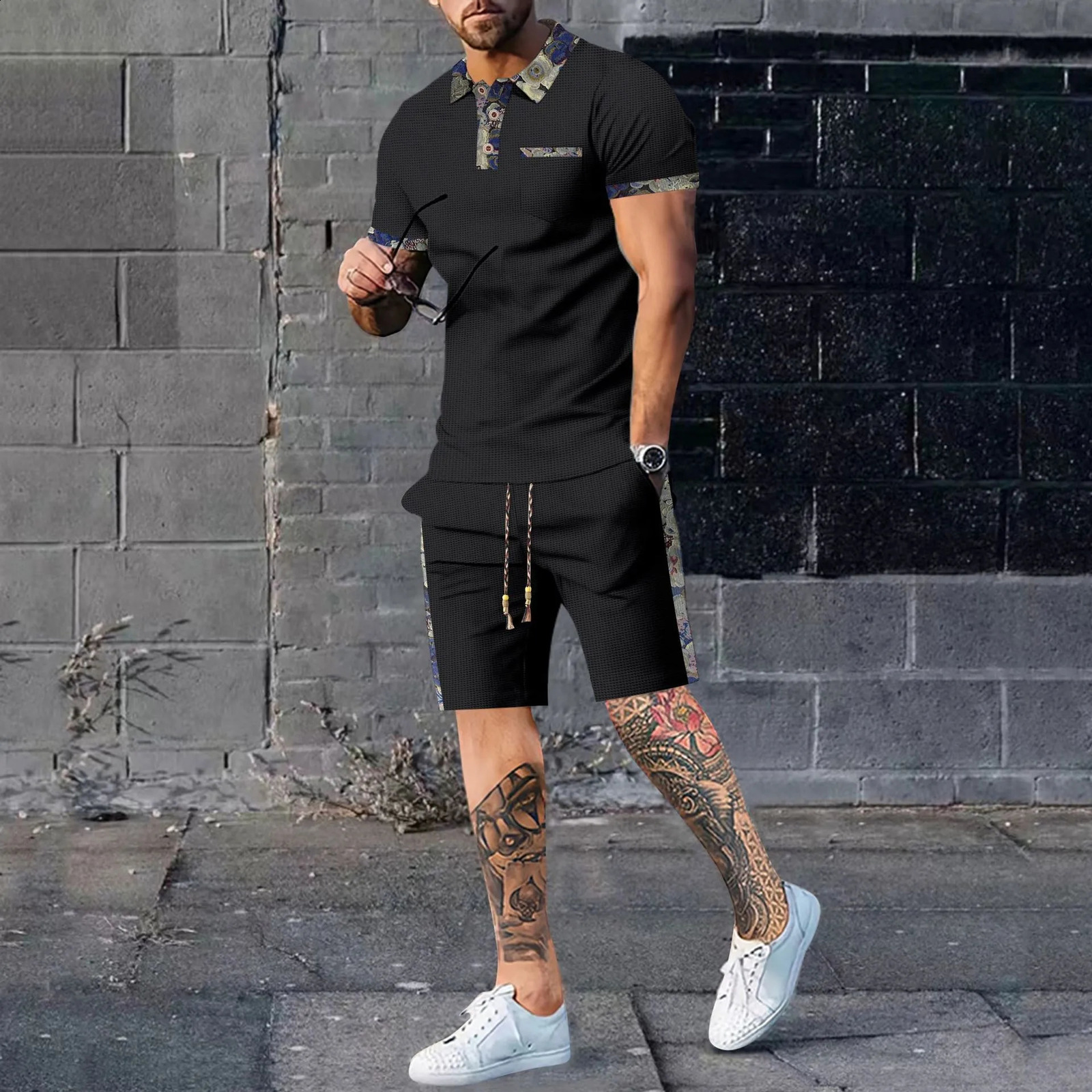 Mens latest summer two-piece pocket T-shirt top and patchwork bear shorts are selling worldwide 240812