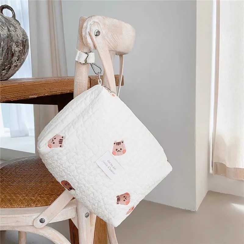 Portable handcart sleeping bag bedding baby diaper caddy organizer embroidered mommy bag baby accessories replacement bag storage W240812