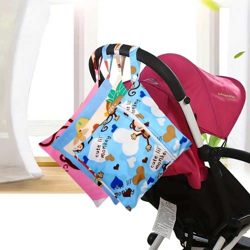 2PCS 20 * 25CM/7.87 * 9.84 inch baby stroller diaper wet bag womens care mens cushion bag waterproof PUL buckle handbag mom outdoor W240812