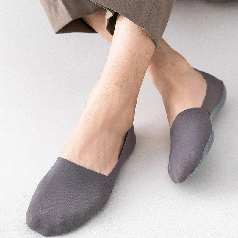 Mens Summer Shallow Invisible Socks 3Pairs Seamless Silk Breathable Cotton Bottom Sock Silicone Anti-slip Men Solid Color Socks 240812