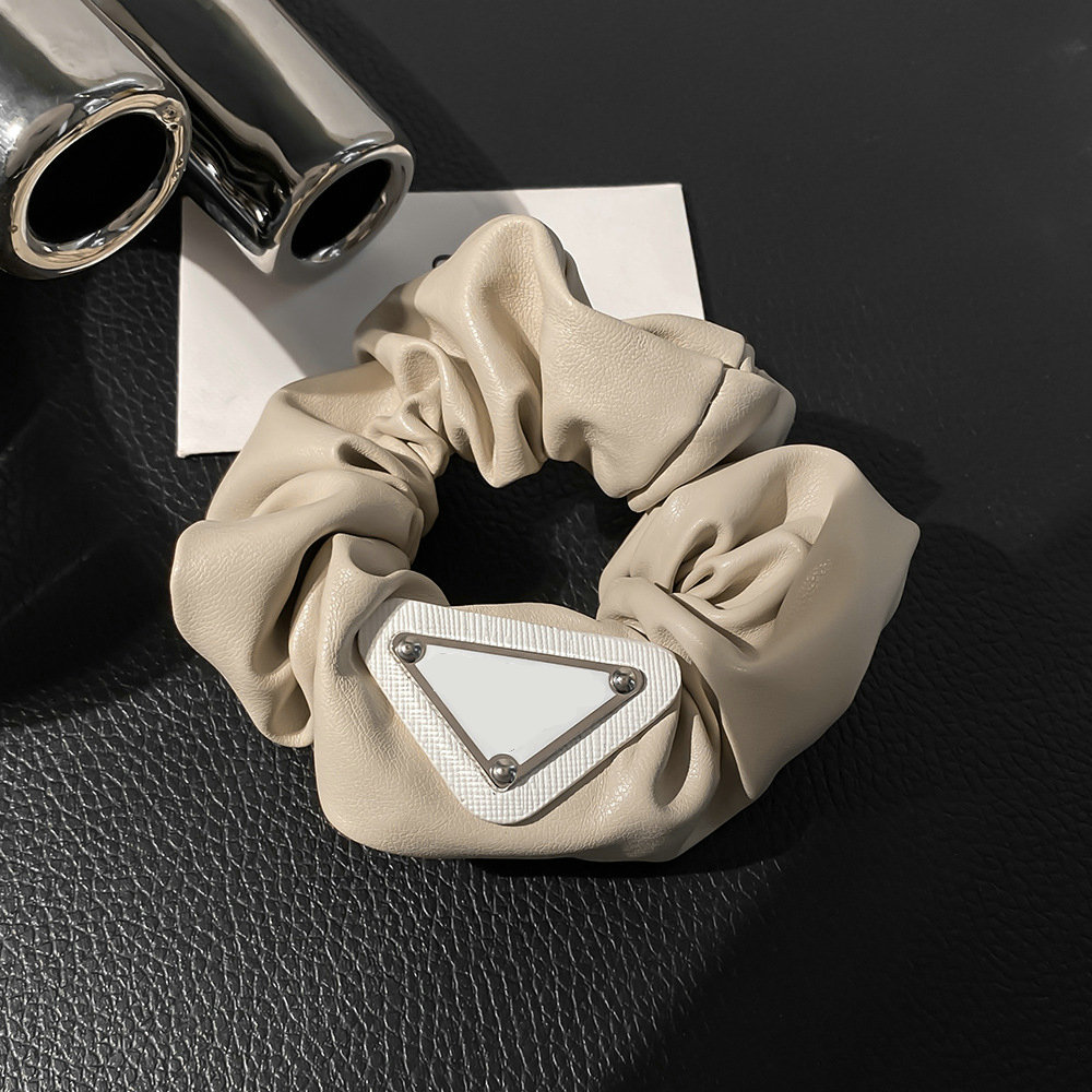 Women Designer Jewelry hair band Scrunchies Pearl Rhinestone Elastic Bands for Girls Hair Accessories Free shipping