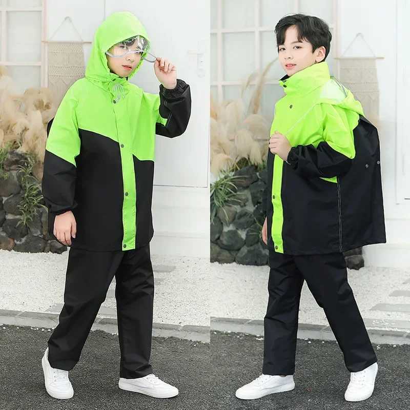 Childrens Full Body Waterproof Raincoat Elementary School Childrens Raincoat and Rainpants Set Split Style Boys and Girls Y240810