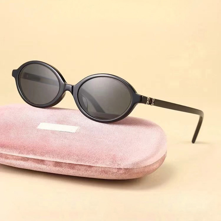 Brand Designer Sunglasses Women Sunglasses Oval Luxury Classic Fashion Outdoor Driving Beach Sunscreen Gift Holiday Valentines Day Gift with Original Box