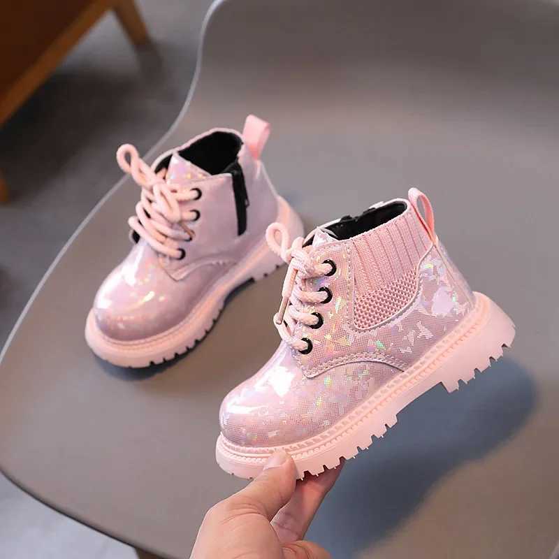 Childrens shoes girls shoes smooth leather childrens leather boots short boots fashionable childrens version platform foot boots soft sole W240810