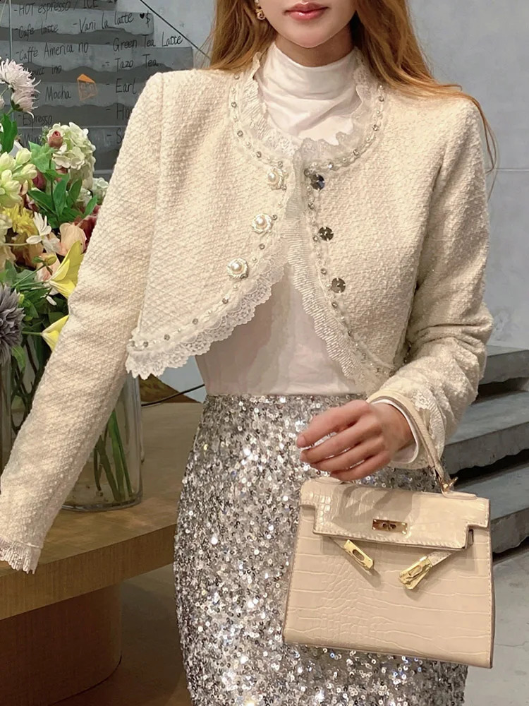 Dabuwawa Tweed Winter Coat Women Edible Tree Fungus Lace Rivet Short Jacket Light Weight Fancy Suiting Christmas DM1COT015 240812