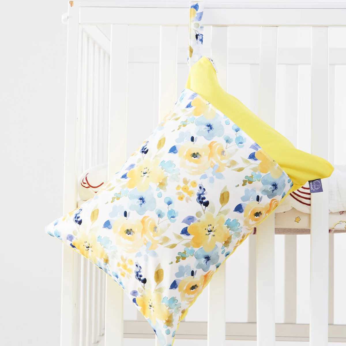 Elinfant waterproof PUL high-quality wet bag reusable and washable baby diaper bag 30 * 40cm 1 bag W240812