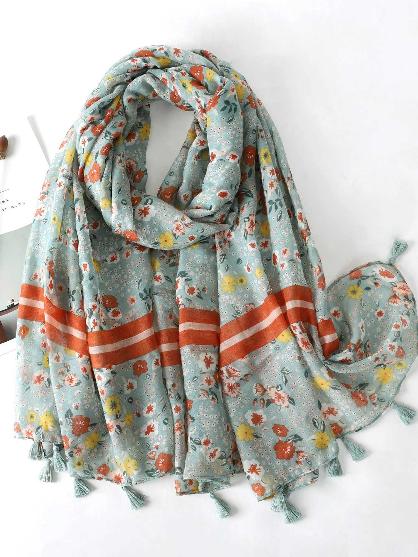Luxury brand 2022 autumn and winter womens beach shawl cotton womens fashionable floral scarf Bandana Pashmina packaging headscarf muffler W240810