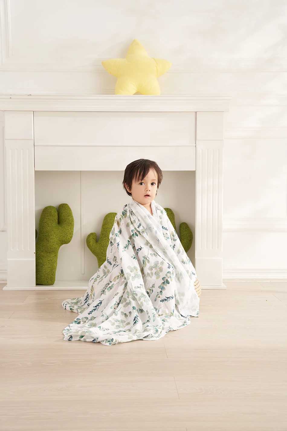 Elinfant 100% pure cotton solid color 120 * 110cm 2-layer newborn baby bath towel packaging plain weave swaddle blanket wholesale direct shippingW2408