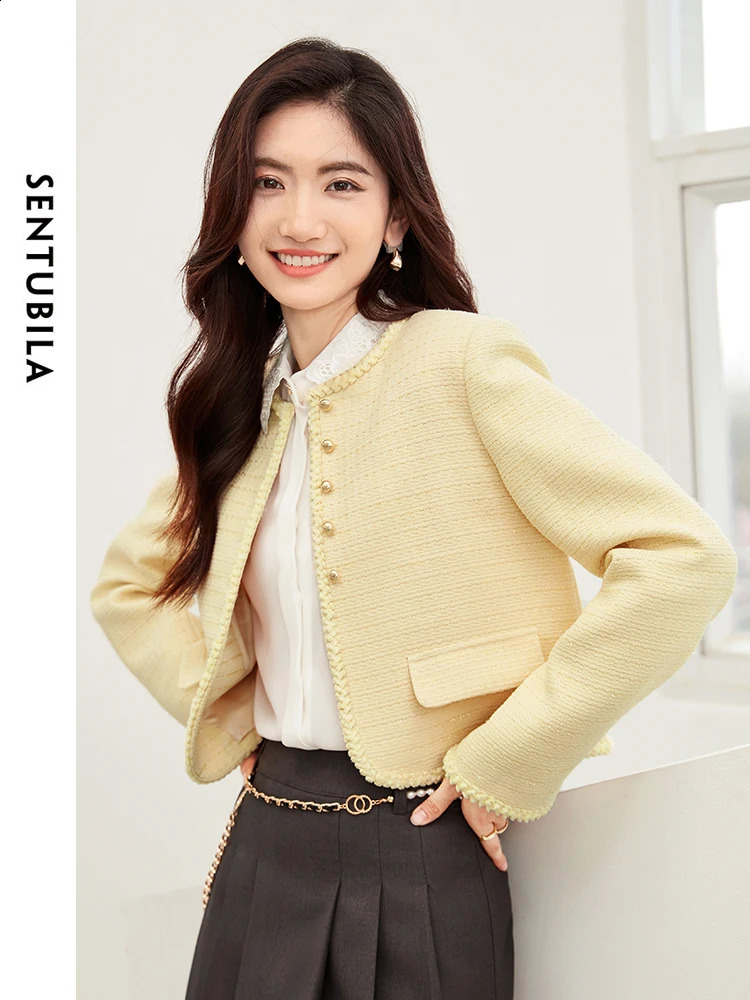 SENTUBILA Light Yellow Elegant Cropped Tweed Jacket Spring O-neck Single Breasted Short Coat Female Outerwear 141W52222 240812