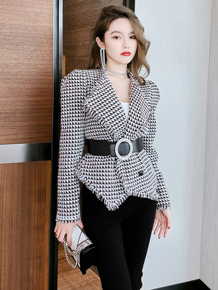 Fashion OL Casual Jackets for Woman Houndstooth Asymmetrical Double Breasted Belt Tassel Suit Tweed Elegant Short Lady Coat 240812