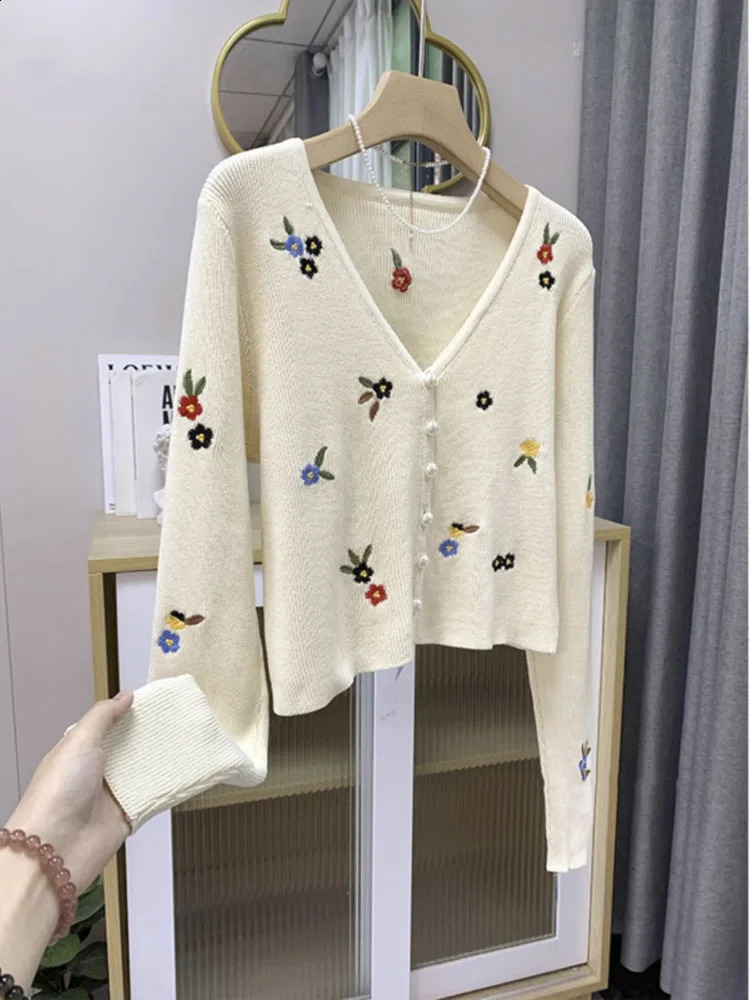 Cute Fashion Loose Cardigan Korean-style Sexy Long Sleeved V-neck Jacket Autumn And Winter Warm Sweater 240812