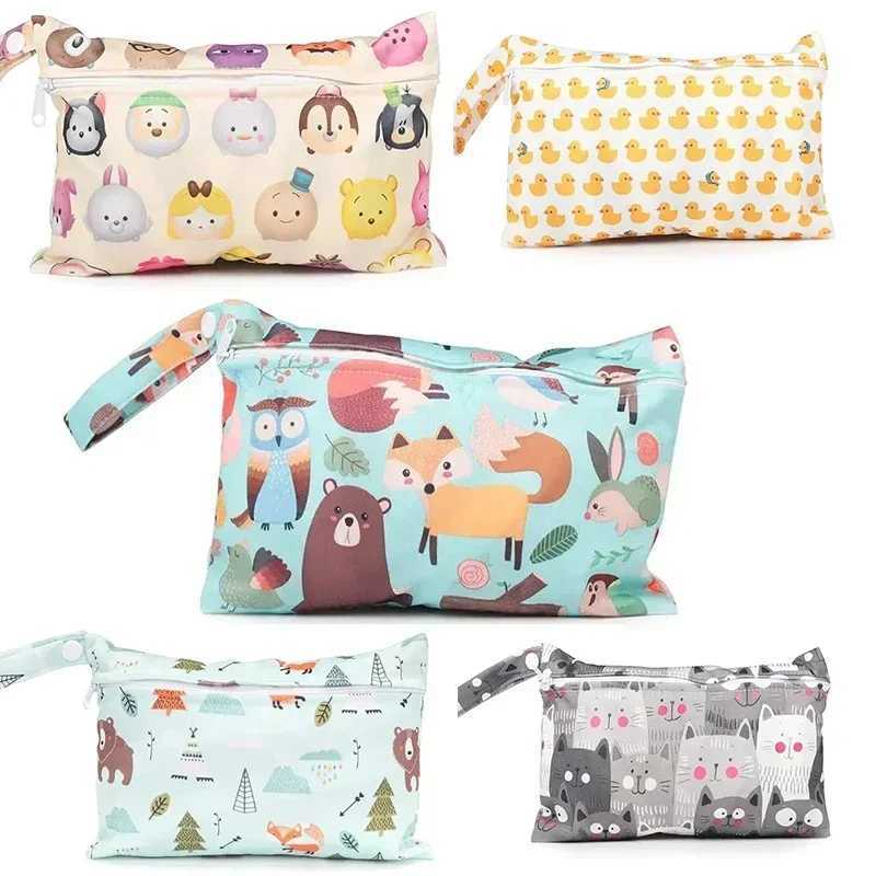 Large capacity baby diaper bag with zipper pocket and cute cartoon pattern baby accessories waterproof bag W240812