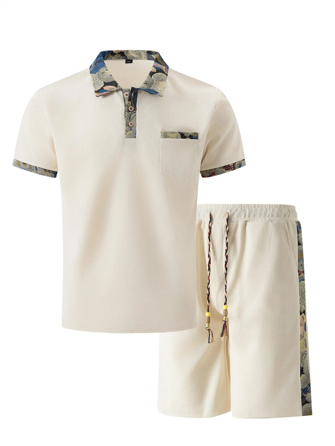 Mens latest summer two-piece pocket T-shirt top and patchwork bear shorts are selling worldwide 240812