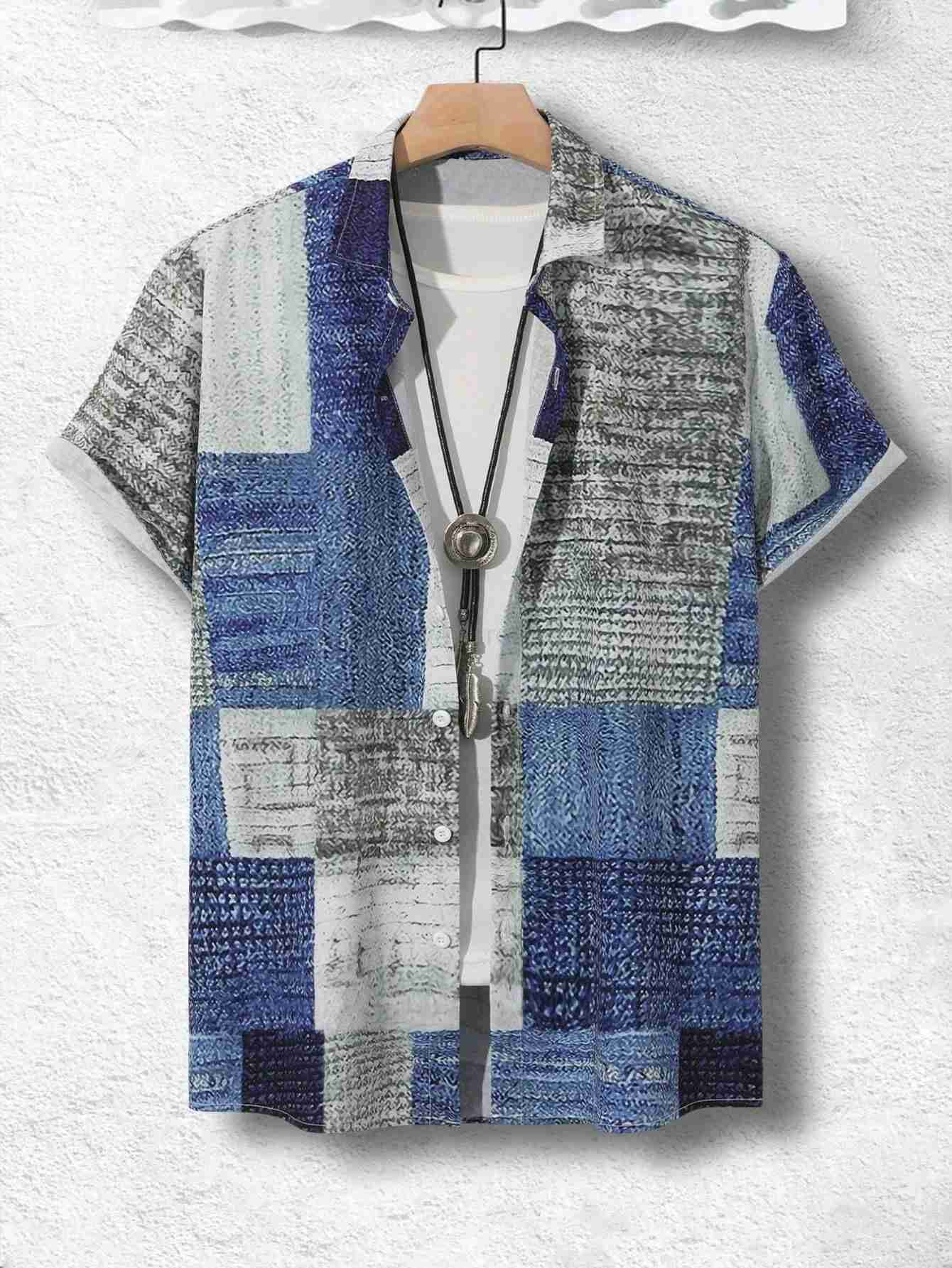 Mens Casual Button-Up Lapel Collar Short Sleeve Shirt With Contrast Color Design Versatile For Summer Vacation And Casual WearXJ240812