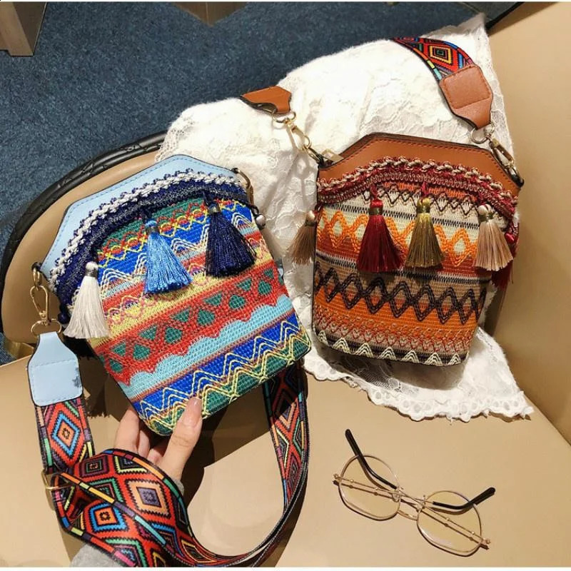 Ethnic Style Woven Tassel Bucket Bag Bohemian Oneshoulder Messenger Crossbody Bags for Women 240810Z