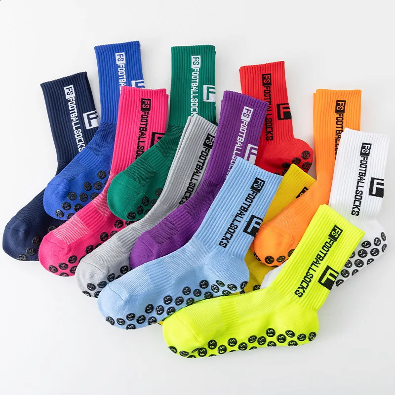 4PairsLot FS Football Socks Style Round Silicone Suction Cup Grip Anti Slip Soccer Sports Men Baseball Rugby 240805