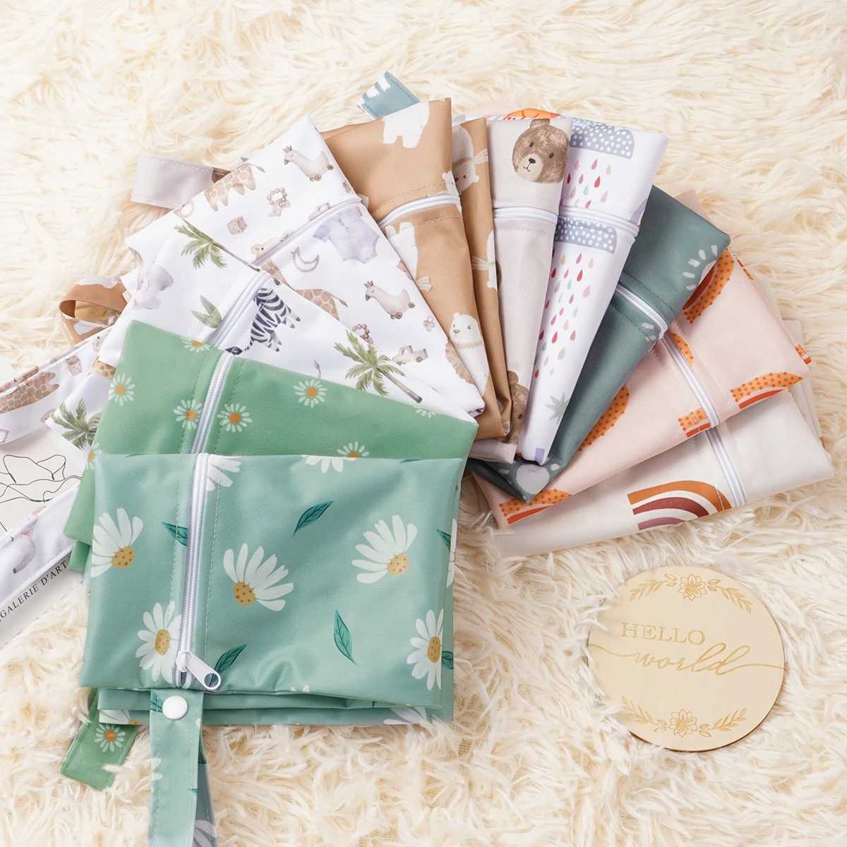 Elinfant 2-piece baby wet bag set with one zipper suitable for baby diapers pajamas waterproof reusable baby bags W240812