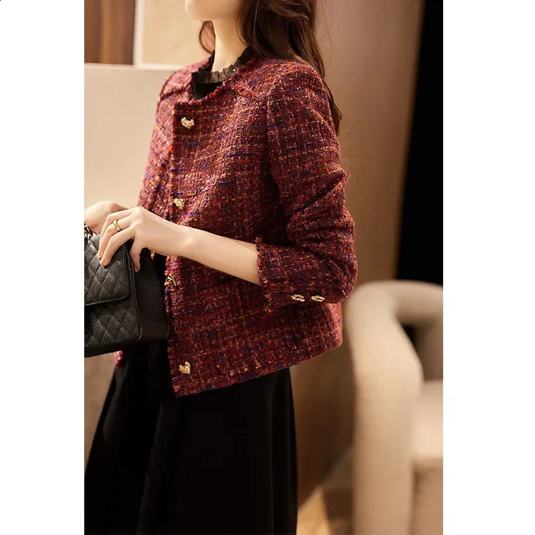 Wool Xiaoxiangfeng jacket is high-end red tweed short winter wear womens spring top 240812