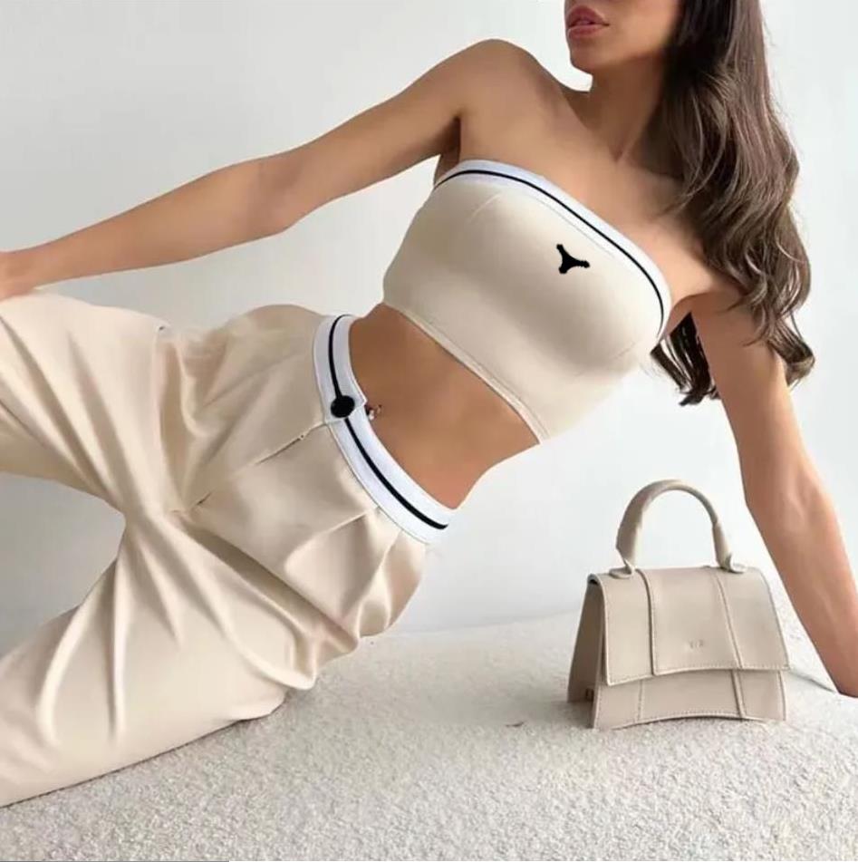 summer 2024 Womens Tracksuits Fashions Hooded Sports Suit Designer Bra Short Trend Shorts Suits Girls Cloth with Tops Women's Tracksuits