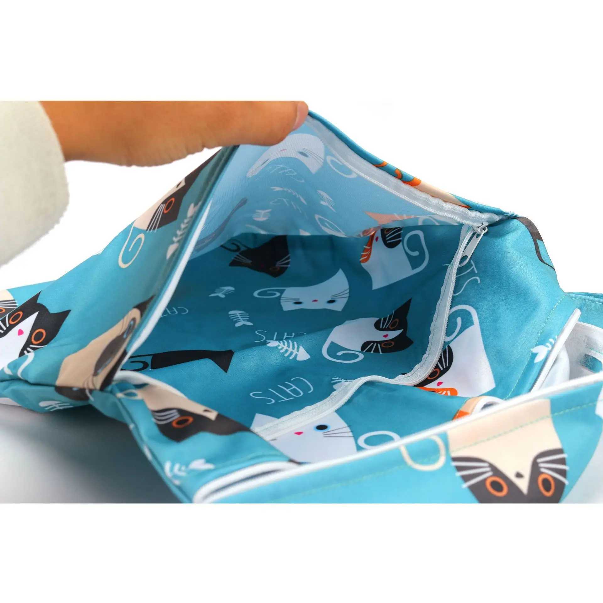 30cmx40cm baby diaper wet bag waterproof and reusable cartoon printed diaper bag with two zippers large capacity handbag W240812