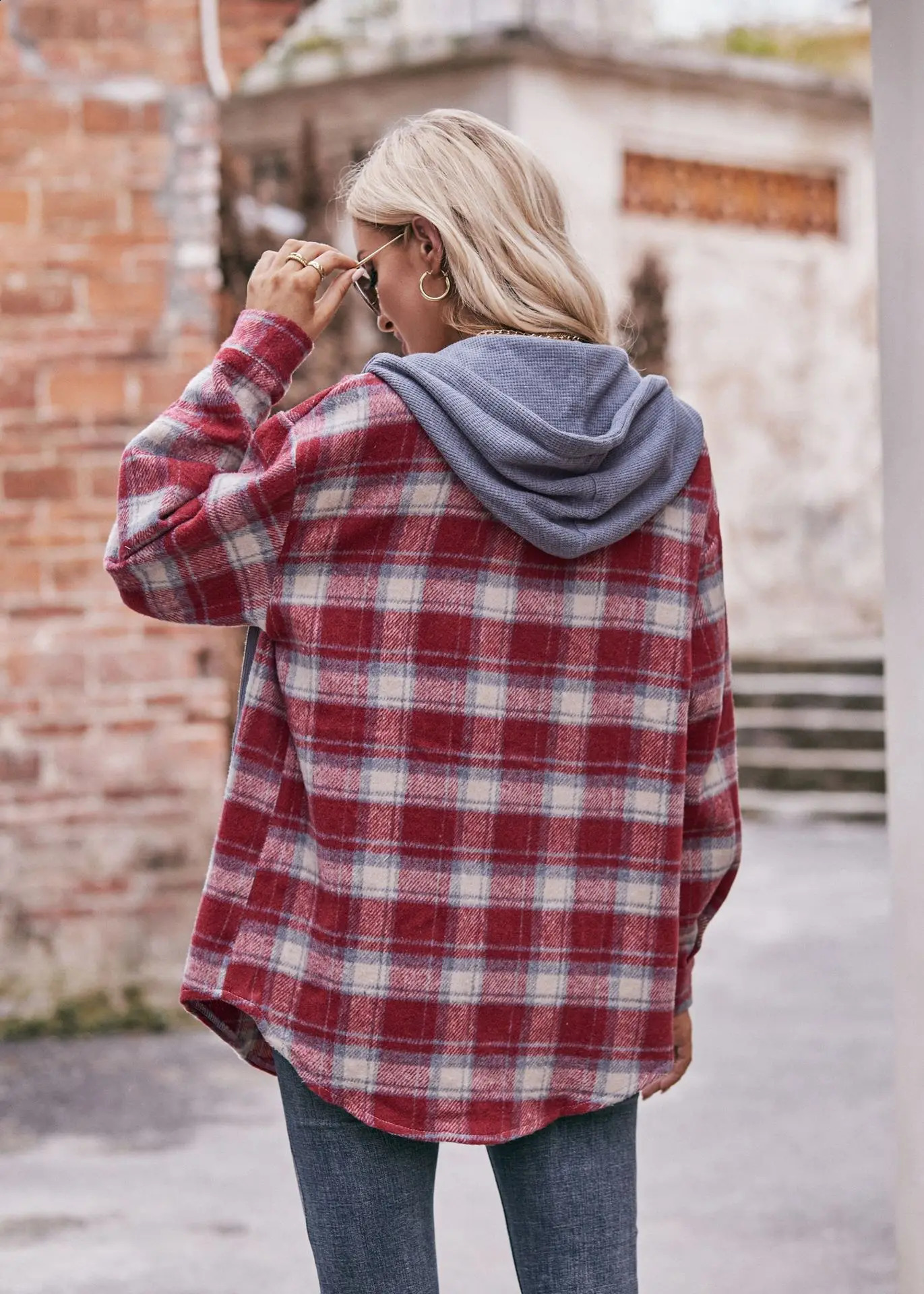 Autumn and Winter Womens Shirt Coat Fashion Casual Loose Flannel Plaid Comfortable Versatile Coat Hooded Shirt 240812