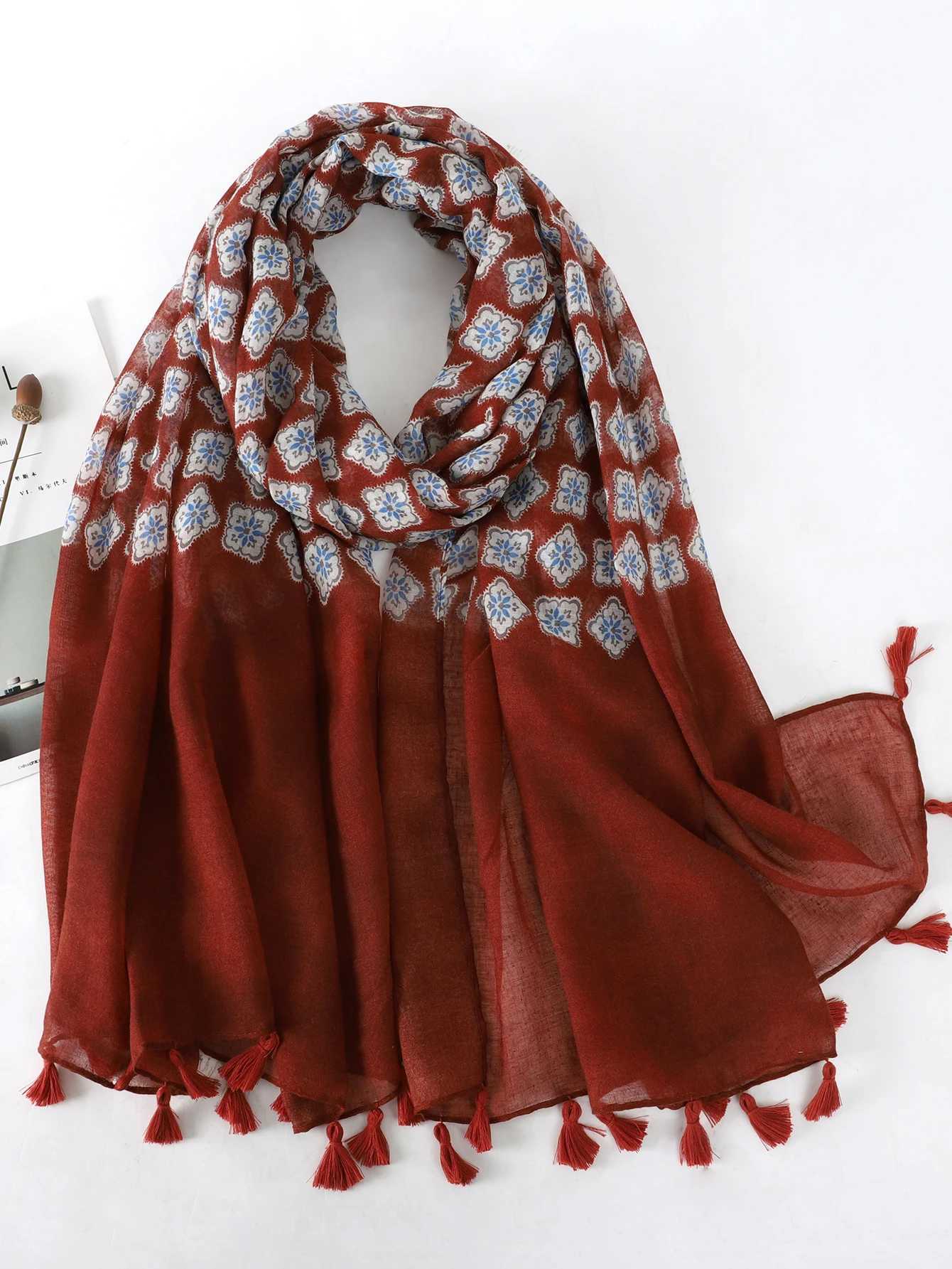 Luxury brand 2022 autumn and winter womens beach shawl cotton womens fashionable floral scarf Bandana Pashmina packaging headscarf muffler W240810