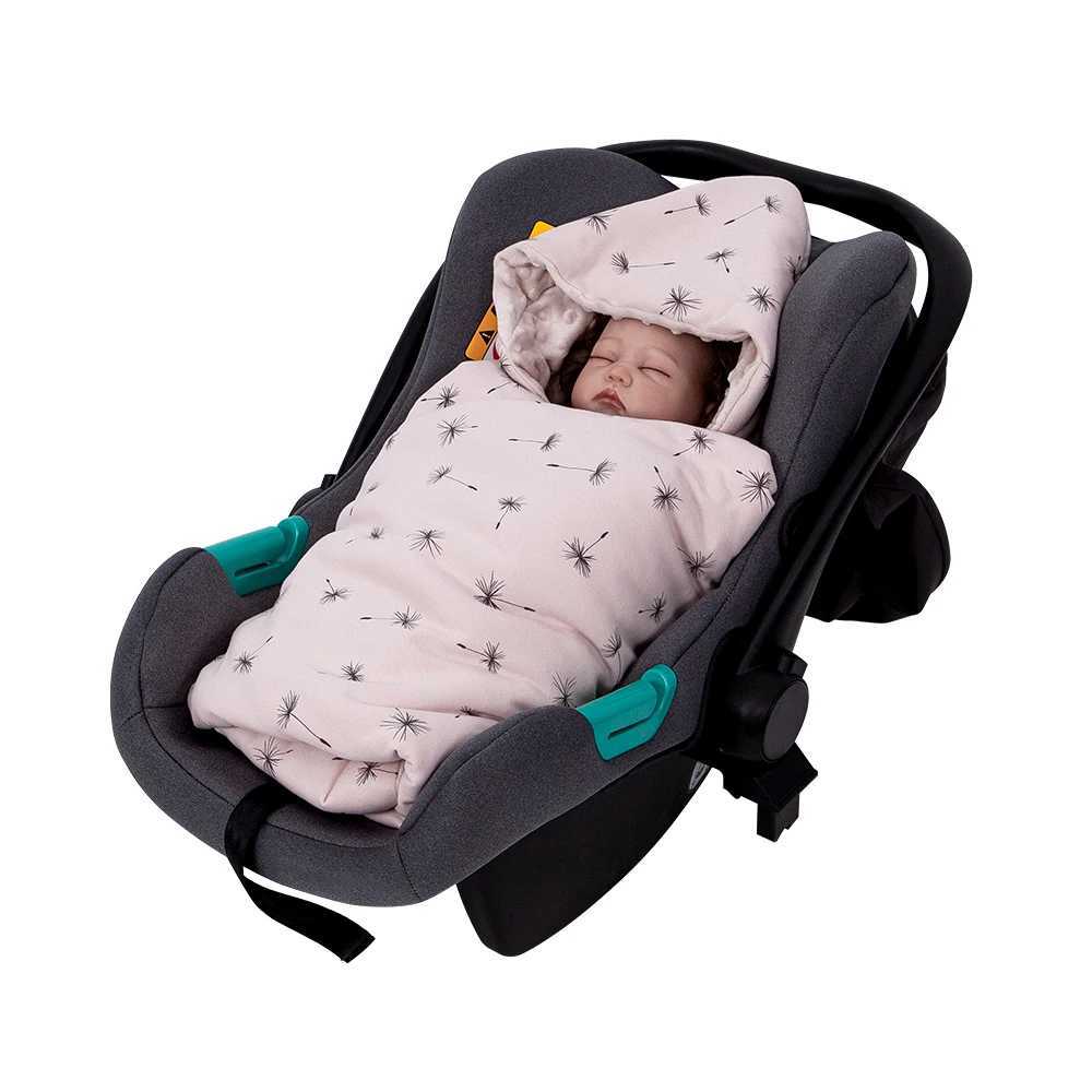 Baby blanket with hood windproof outdoor warm portable swaddle packaging basket stroller safety seat 0-3 months oldW240810