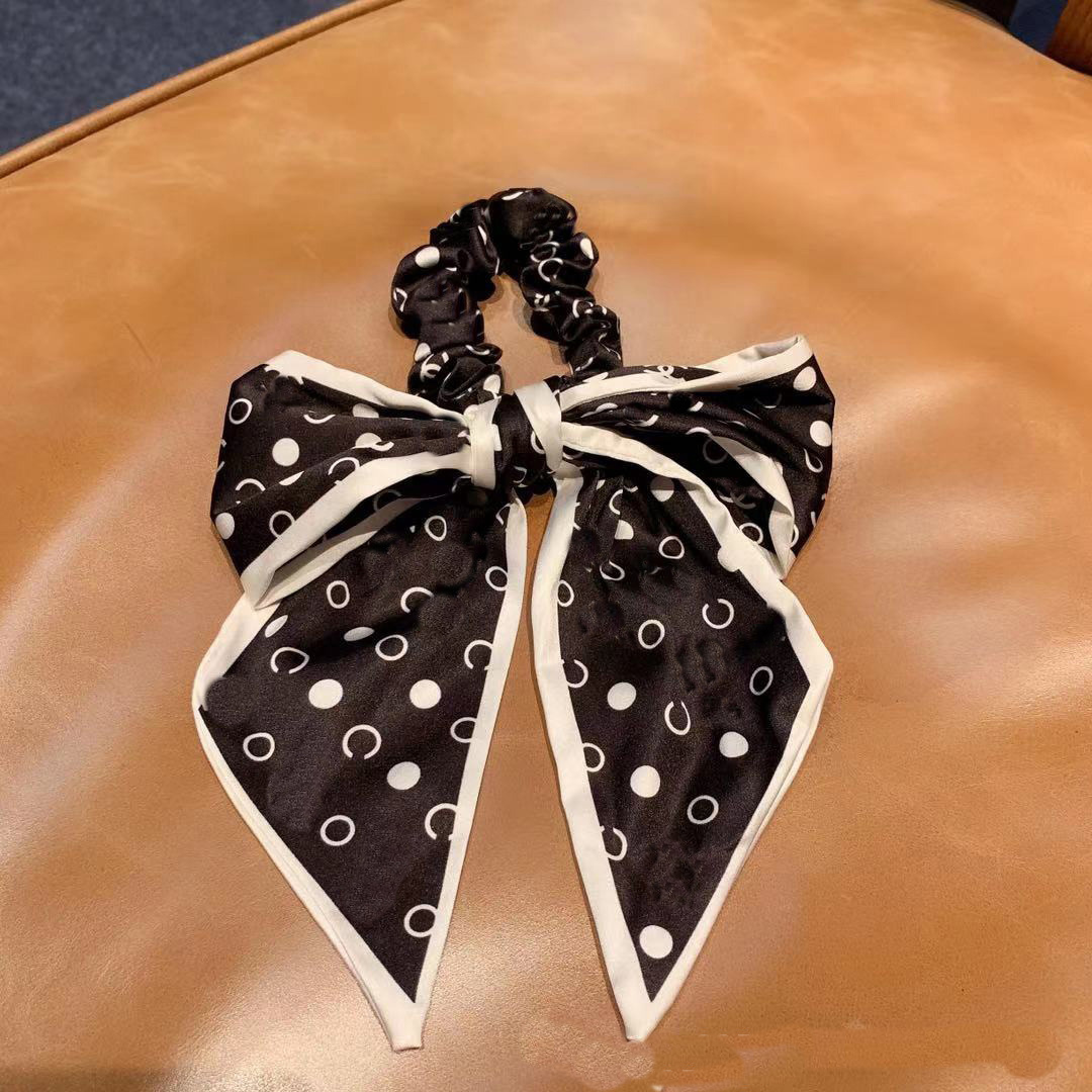 Designer Temperament Fashion Letters New Bow Streamer Large Bowel Scrunchie Elegant for Charm Women Girls Hairjewelry Hair Accessory High Quality