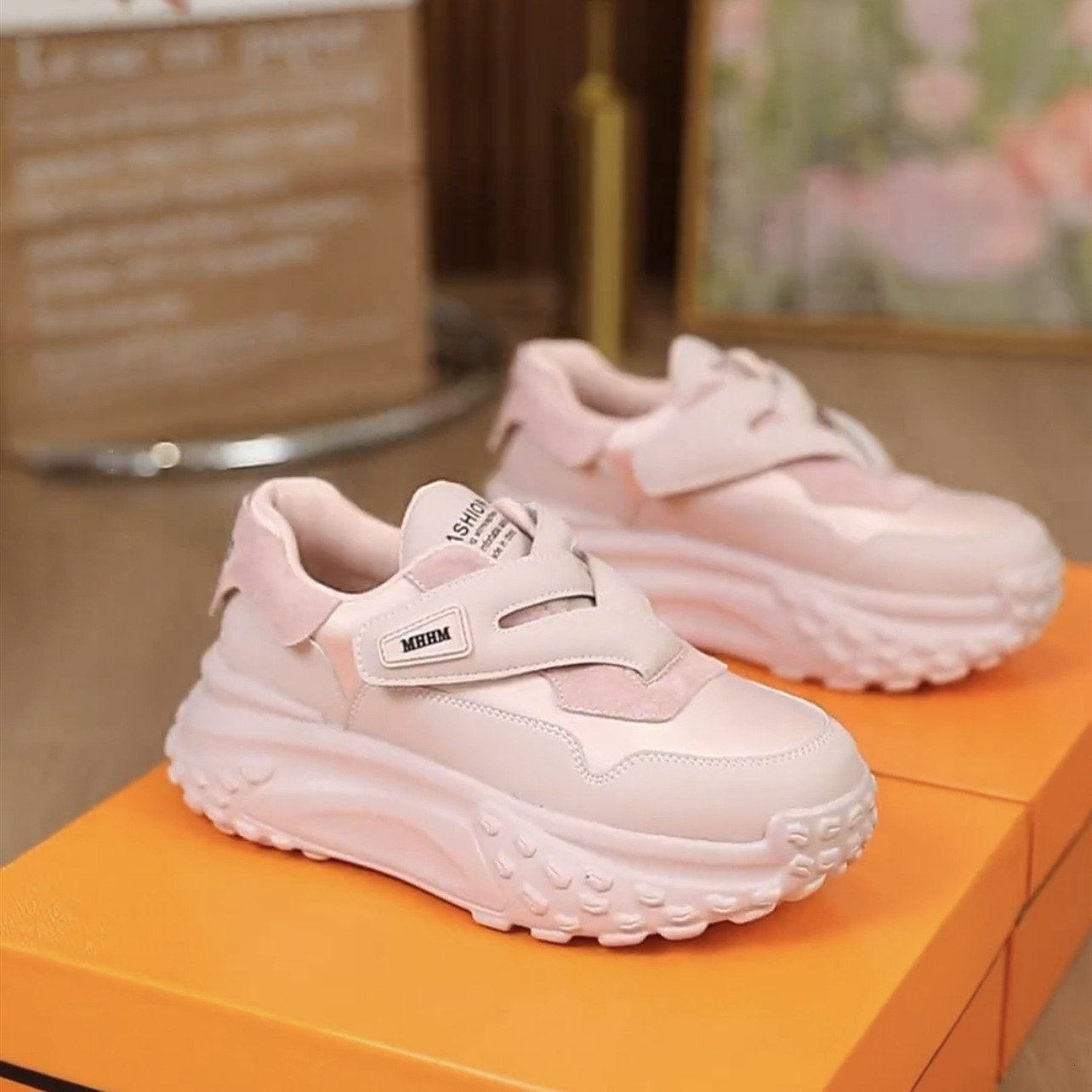 Ddmysports Spring New Korean Edition Little White Female Ins Student Street Photography Internet Red Board Shoes Thick Bottom Casual Outdoor