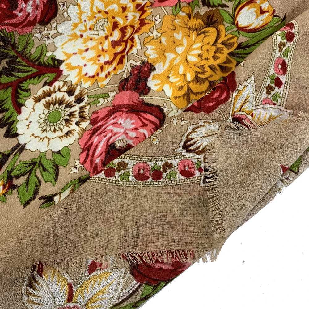 130 * 130cm breathable thin Russian square scarf womens luxury floral print Ukrainian shawl traditional Babushka Bandana headscarf W240810