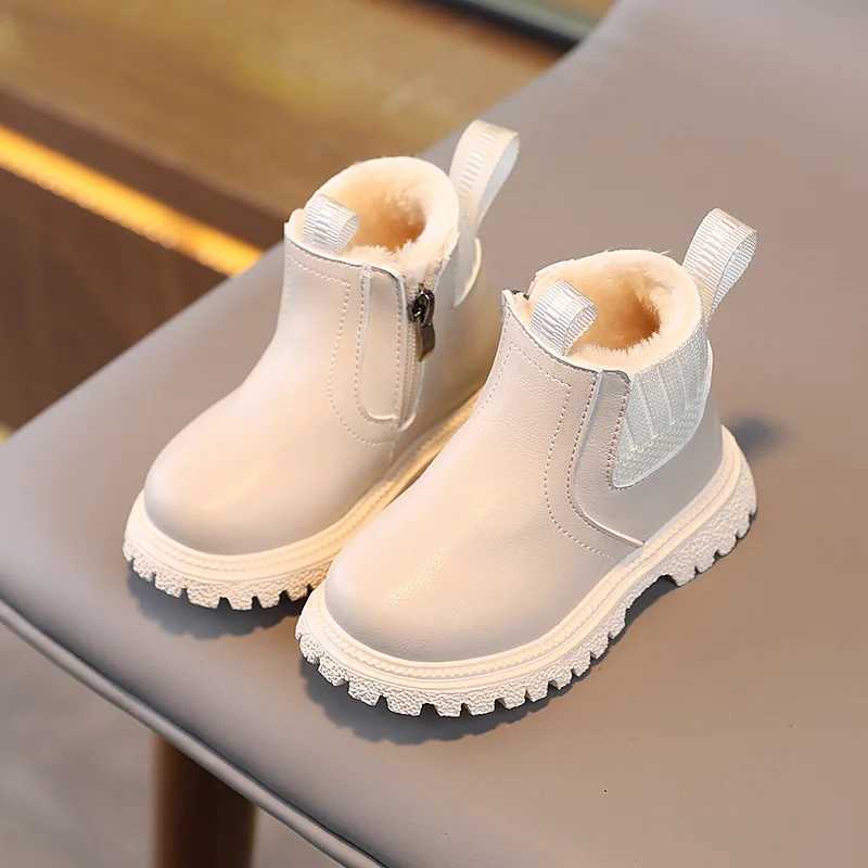2024 New Ant/Winter Boys and Girls Boots Childrens Warm Shoes Anti slip Childrens Outdoor Boots with Cashmere for Boys W240810