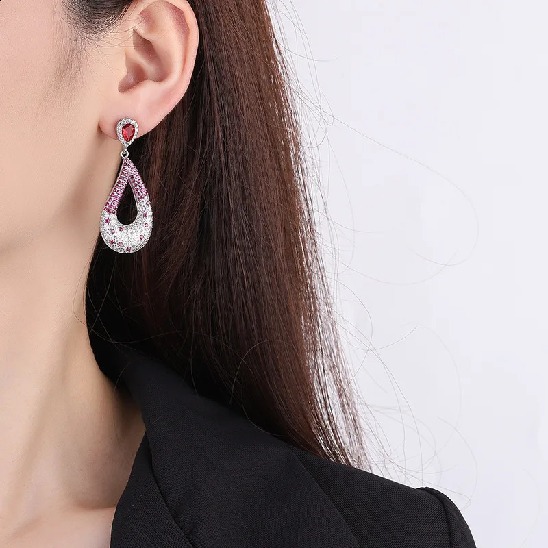 S925 Silver Needle Water Drop Pendant Earrings Green Stone Womens Jewelry Elegant Banquet Wedding Accessories Gifts 240810