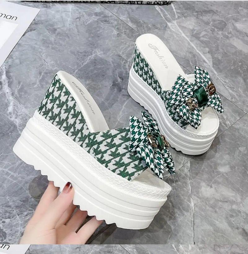 Sandals 2024 Women's High Heel Slippers Luxury Platform 11CM Sandal Summer Designer Fashion Bow Women Wedge Beach Shoes Lides