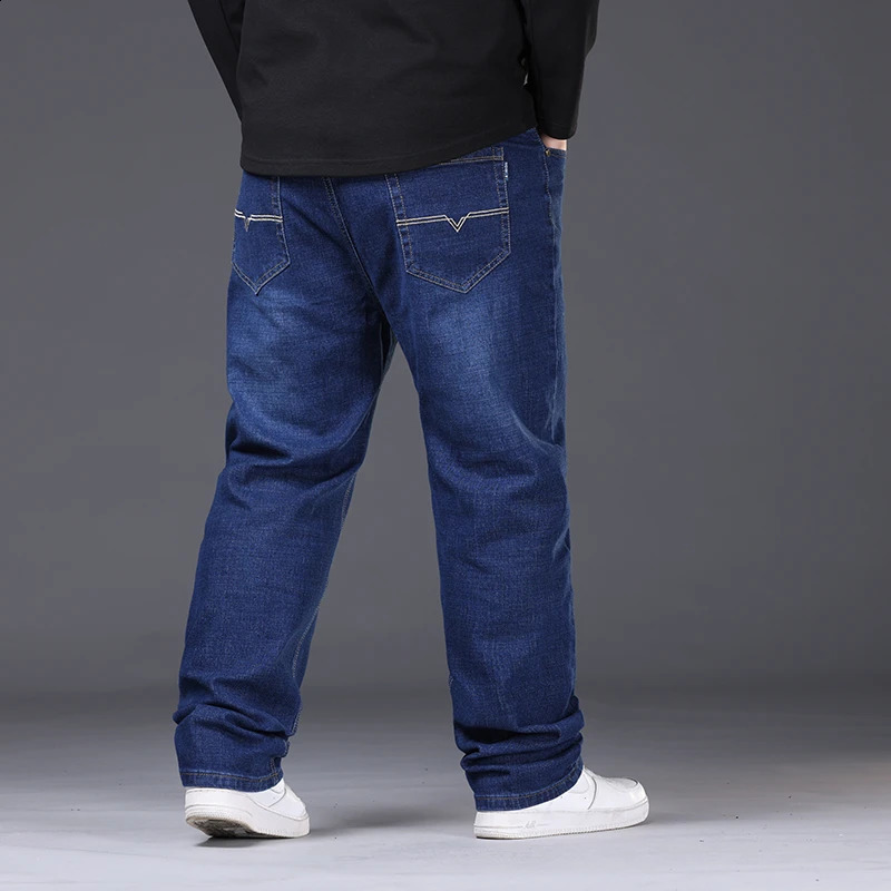 Denim Jeans For Men Plus Size 48 50 300KG Casual Fashion Business Pants Elastic Loose Straight Long Large Size 5XL 6XL 7XL 240812