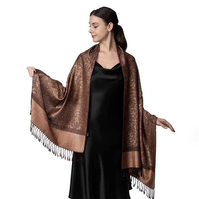 2023 New Jacquard Womens Scarf Winter Long Soft Shawl Womens Printed Pattern Headband Comfortable and Warm W240810