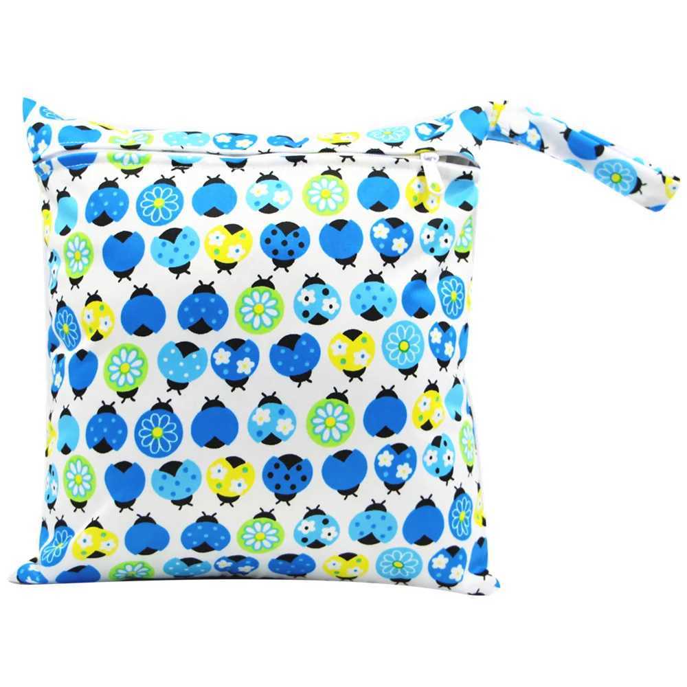Baby Napkins Diapers Wet Bag 28 * 30cm Single Zipper Travel Reusable Storage Bag Waterproof PUL Handle Baby Cart Bag W240812