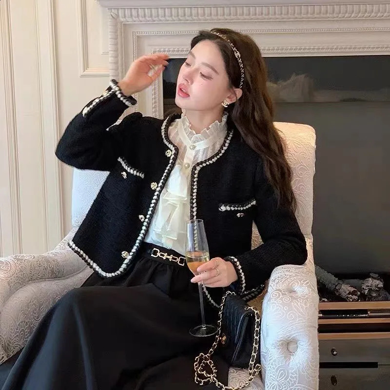 Vintage Jackets Women Korean Elegant Single Breasted Cropped Coat Tweed Long Sleeve Casual Short Harajuku Outwear 240812