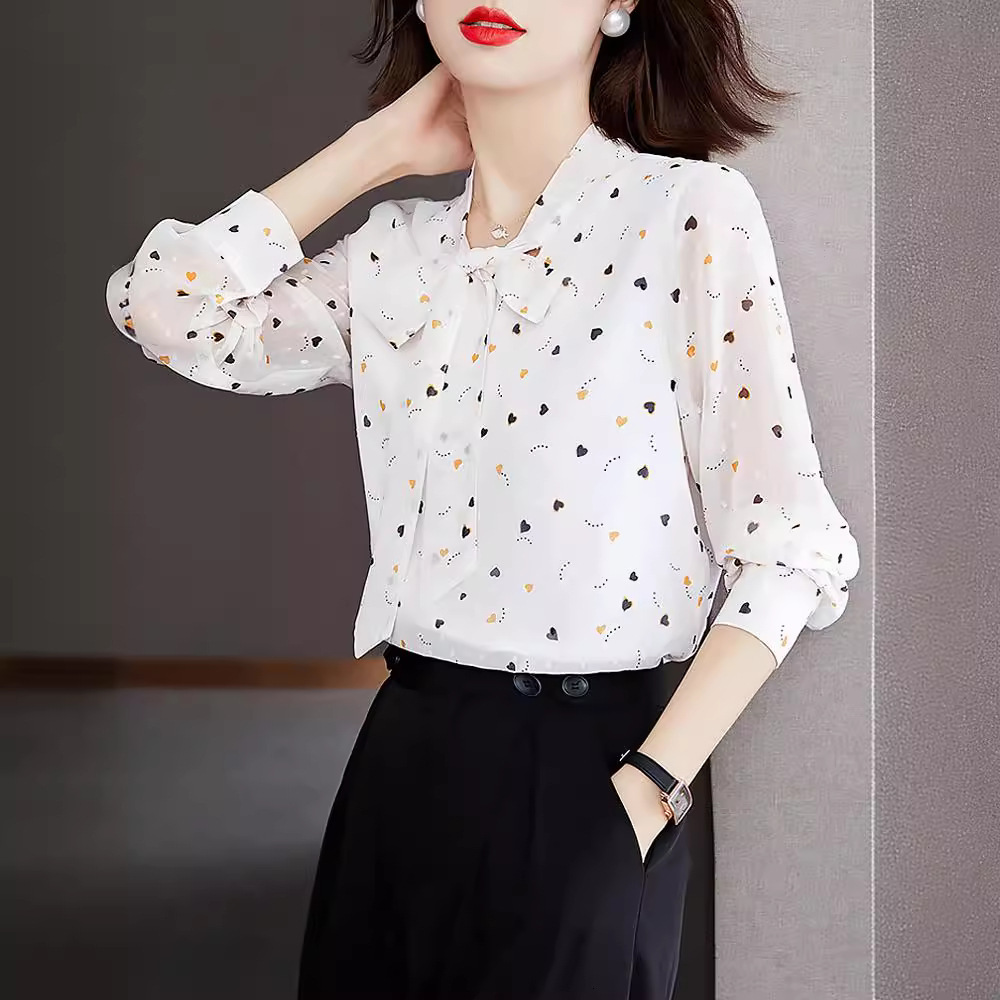 Spring 2024 New High end Long sleeved Women's Stylish Age reducing Small Chiffon Shirt, Floral Inner Top