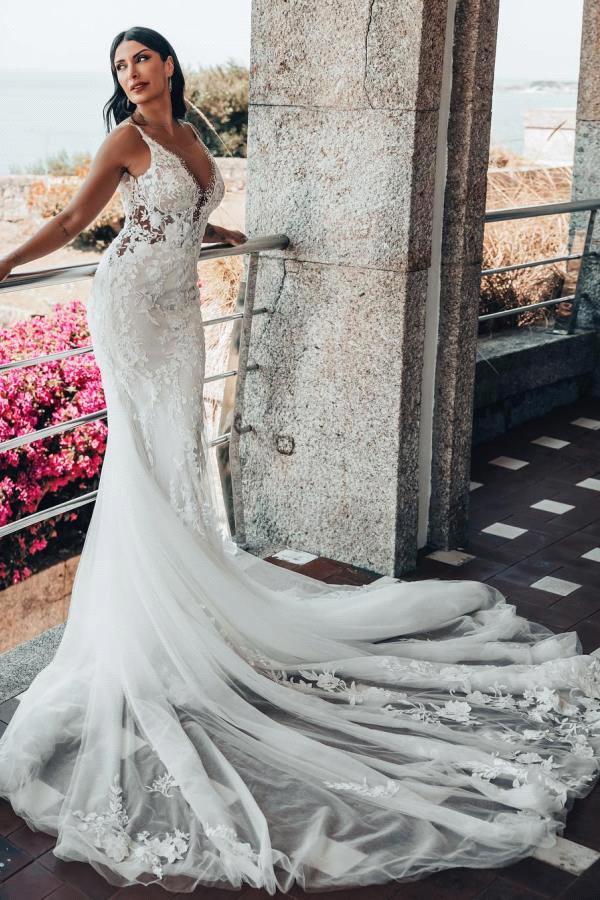 Tulle Modern Mermaid Spaghetti Lace Applique Beach Bridal Gowns Sweep Train Custom Wedding Dresses Bc