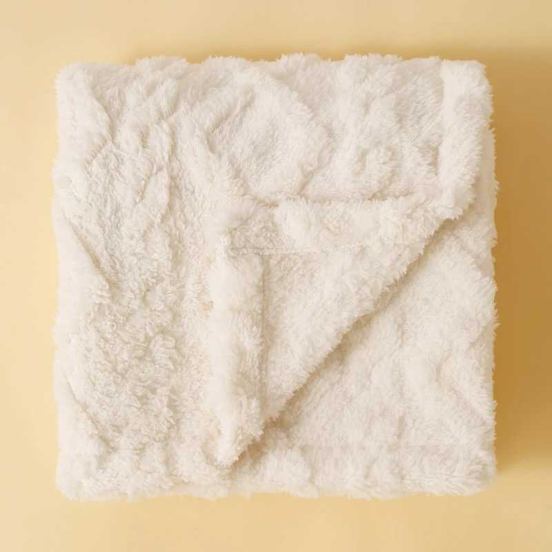 Baby blanket packaging white plush soft and comfortable blanket perfect for nap time a great gift for newbornsW240810