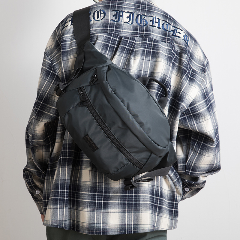 Japanese large capacity men's chest bag sports trend crossbody bag Oxford cloth waterproof outdoor Fanny pack personality riding bag